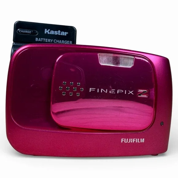 Fujifilm Finepix Z30 10.0MP Digital Camera Bundle Pink w/ Charger